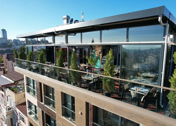 Fragments Hotel