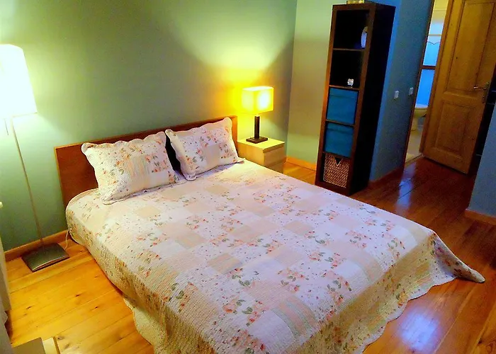 Ekim Apartments