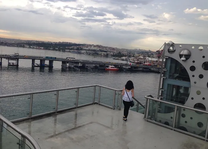 Golden Halic Hotel