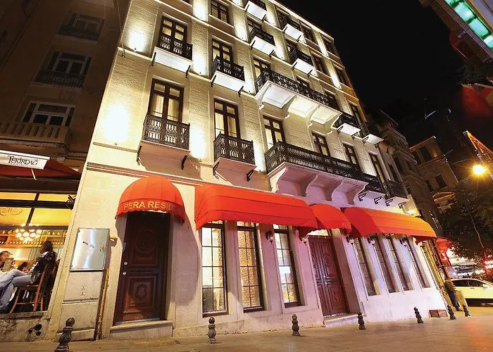 Pera Residence