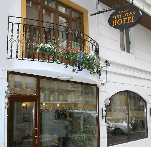 Best Town Hotel