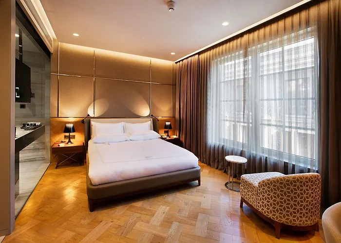 Fer Hotel