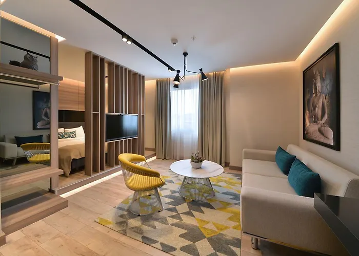 Nish Palace Exlusive Suites