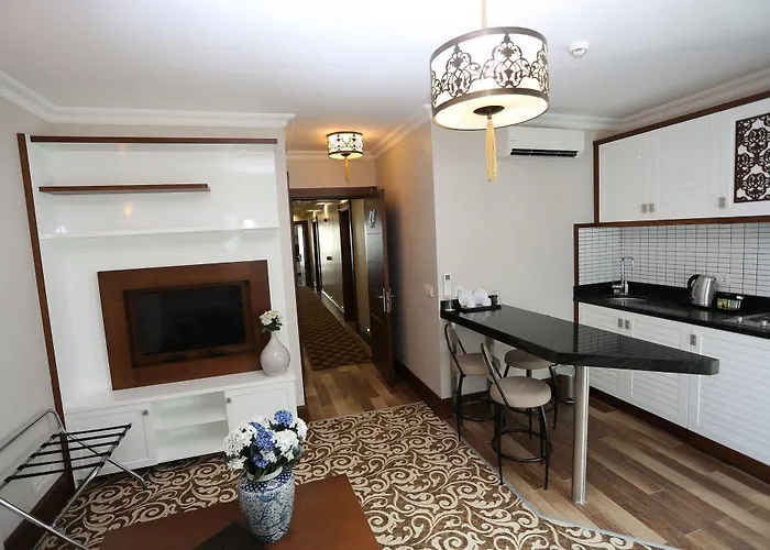 K Suites Hotel