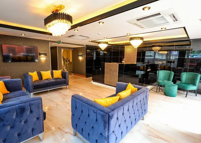Grand Elmira Suites
