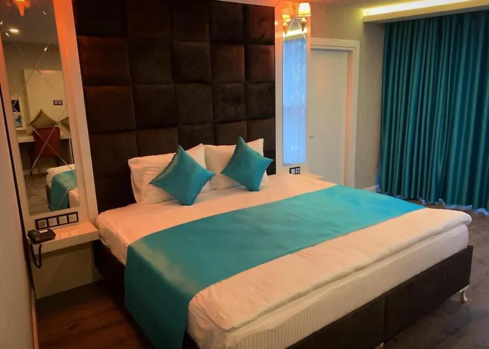 Royal Airport Hotel