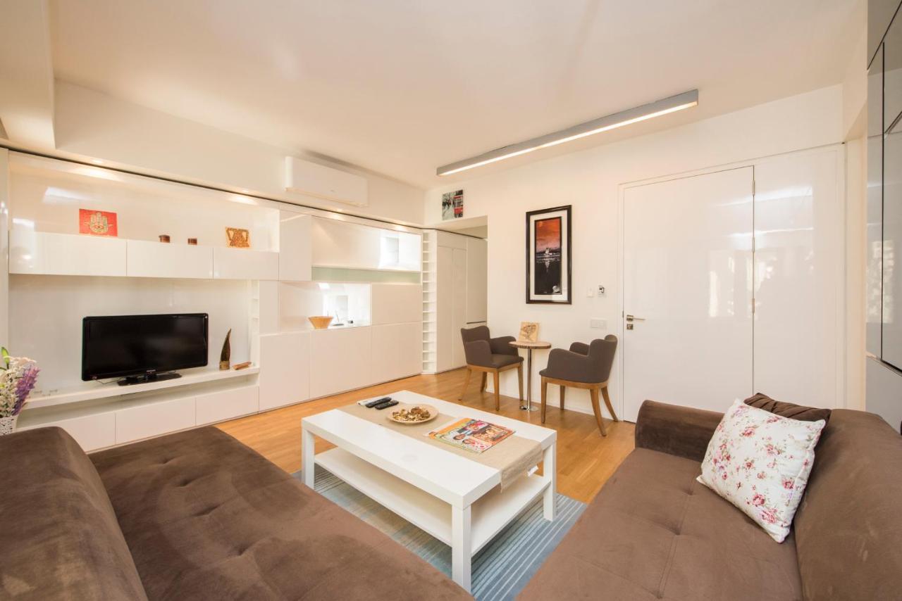 Taksim Thera Apartment
