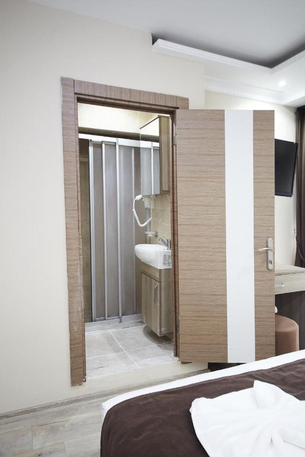 Luna Taksim Aparthotel 2*