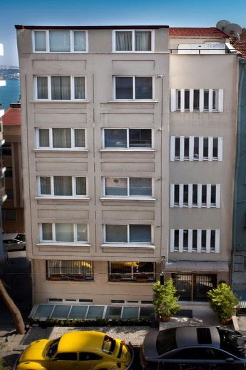 Cheya Gumussuyu Istanbul