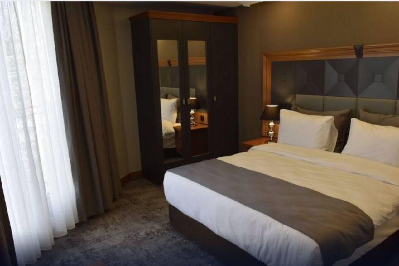 Four Seven Otel