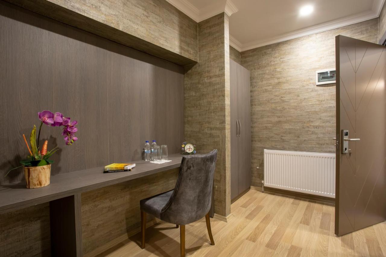 La Vie Aparthotel