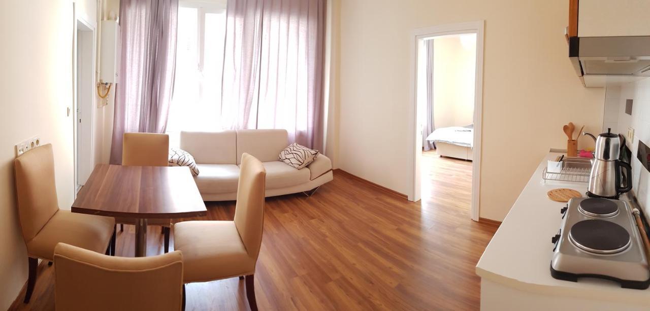 Taila Apartment