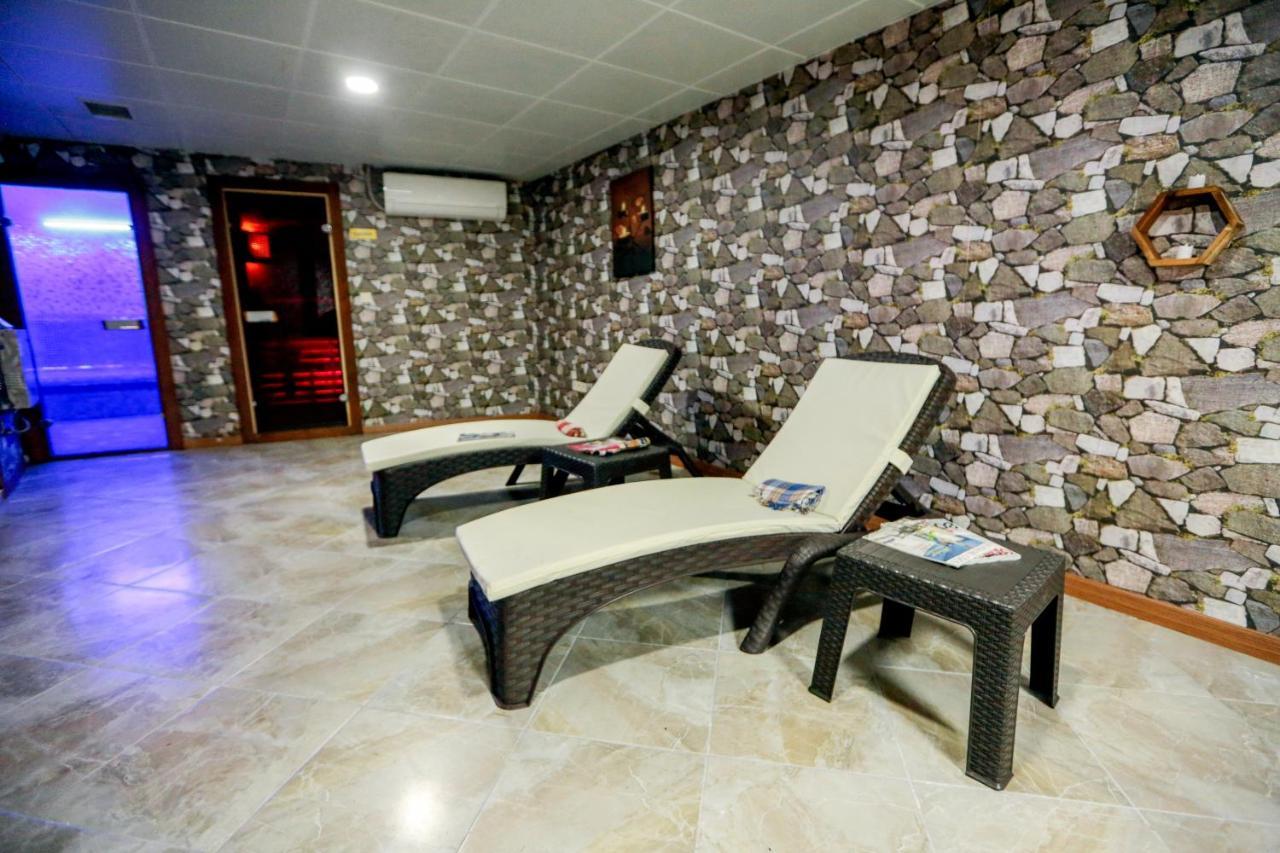 Grand Avcilar Otel 3*