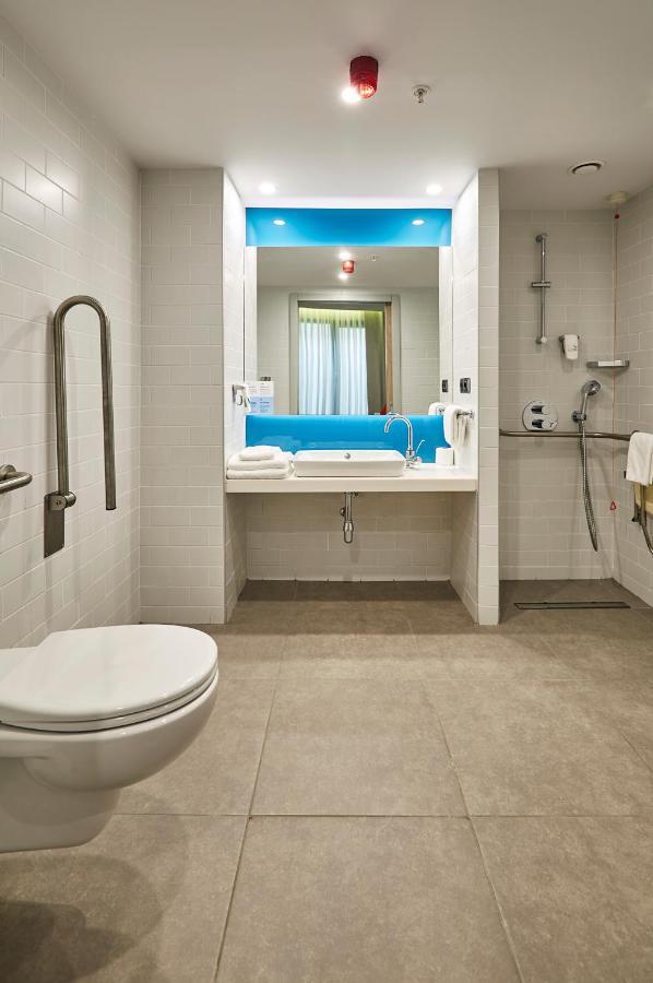 Express - - Atakoy Metro By Ihg Hotel Istanbul