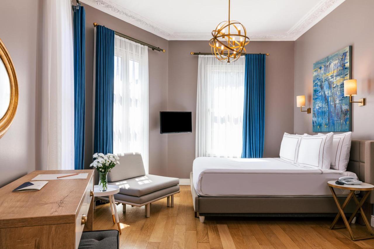 Petros Hotel