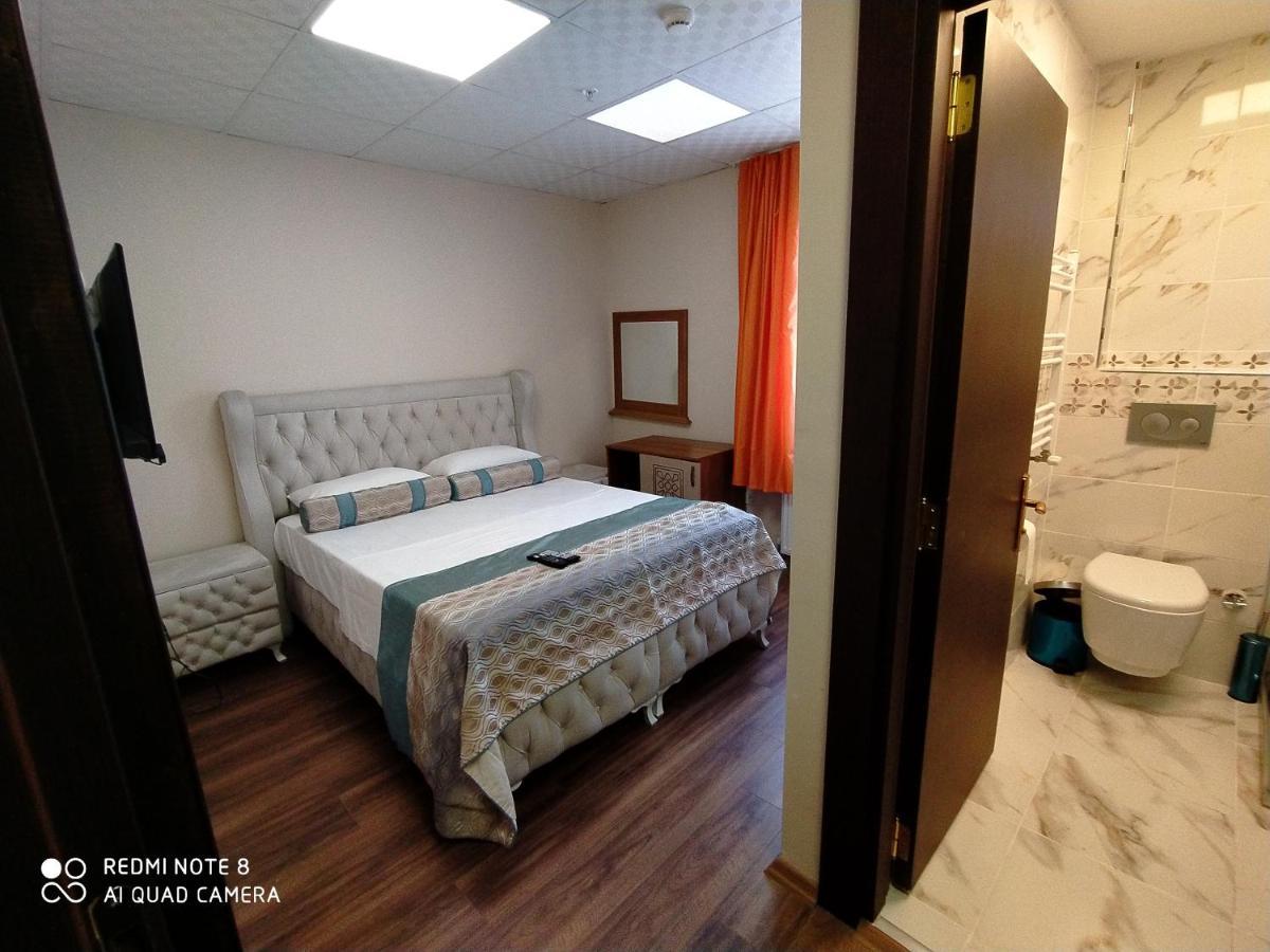 Hotel Camellia *