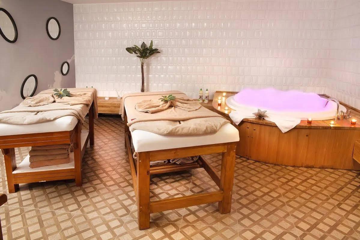 Hotel Legacy Ottoman