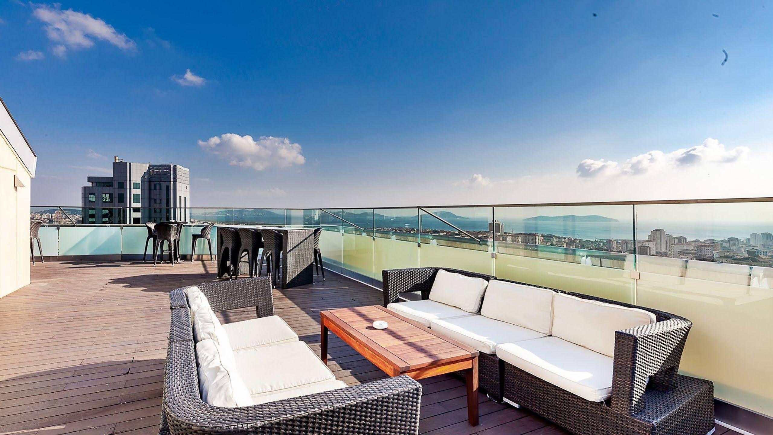 Dedeman Bostanci & Convention Center Hotel 5*