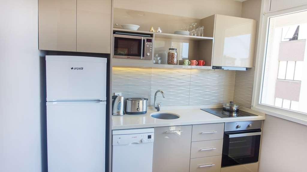 The Marmara Suadiye Apart Otel 3*
