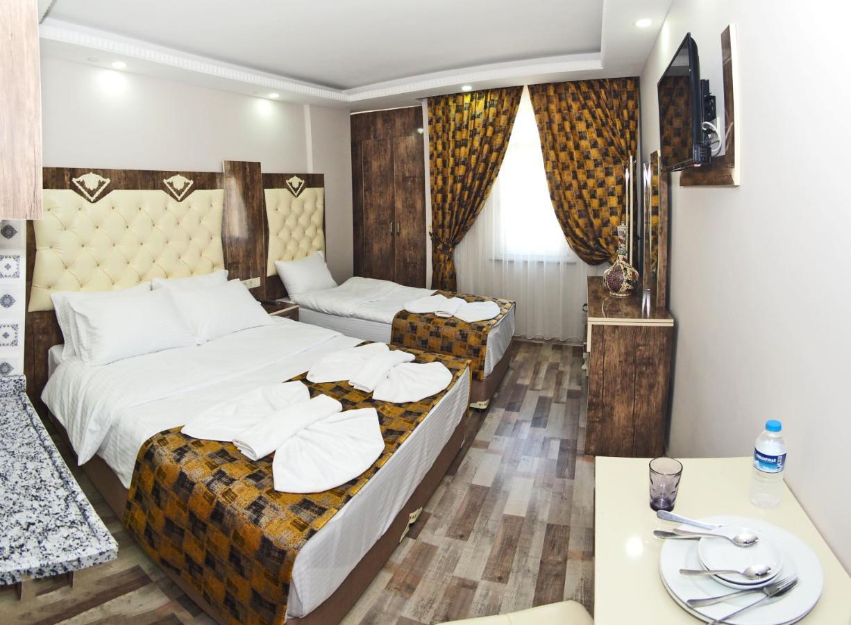 Hotel The Queen *