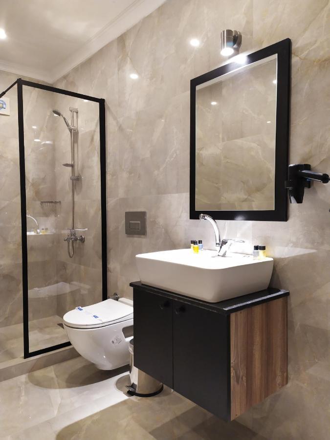 Walton Sisli 4*