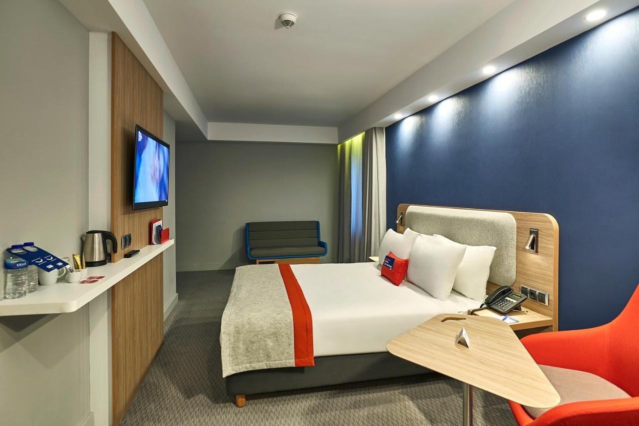 Hotel Express - - Atakoy Metro By Ihg Istanbul
