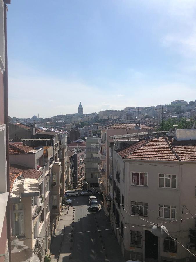 Aurora * İstanbul