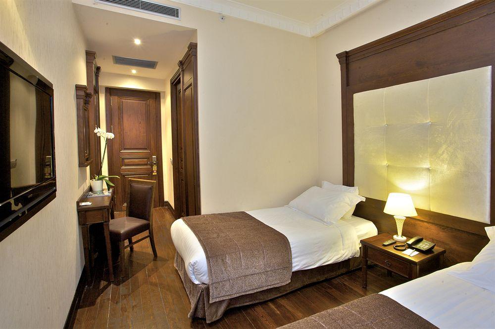 Atik Hotel
