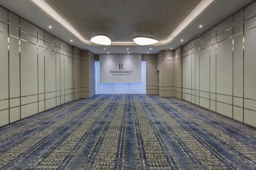 Renaissance Polat Hotel 5*