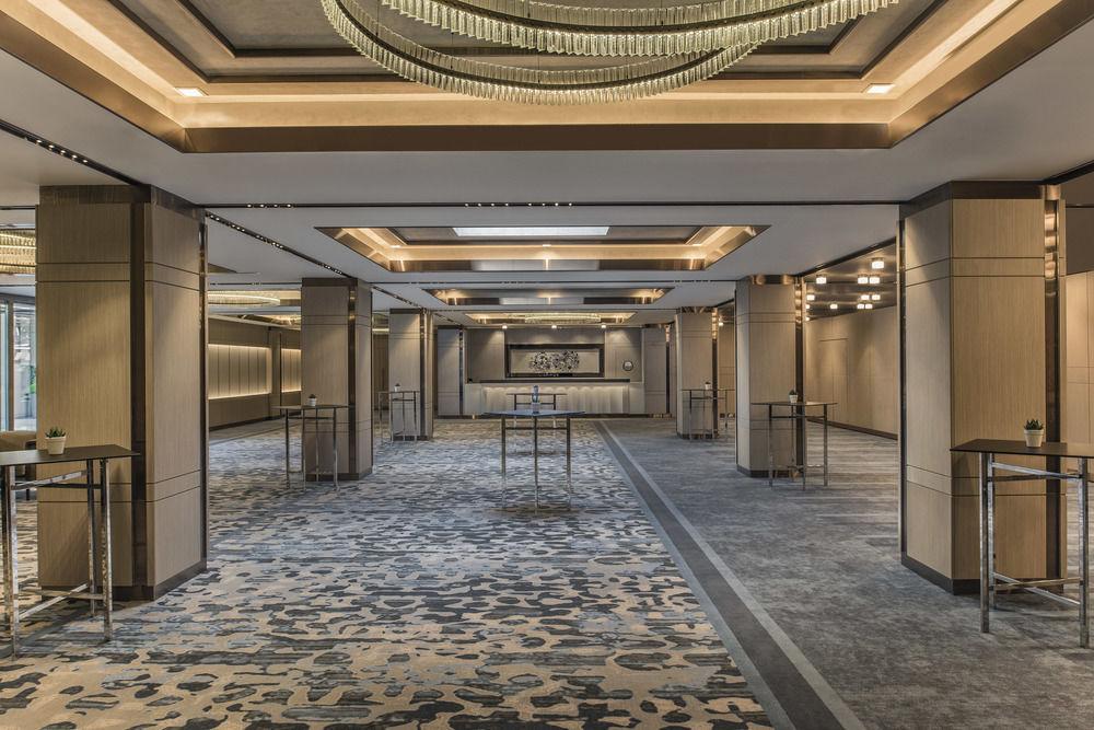 Renaissance Polat Hotel 5*