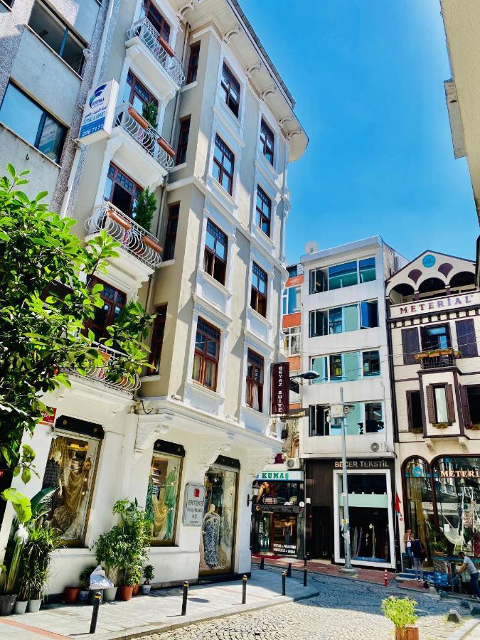 White Beyaz Suites