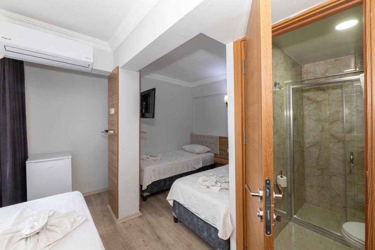Metro Hotel 3*