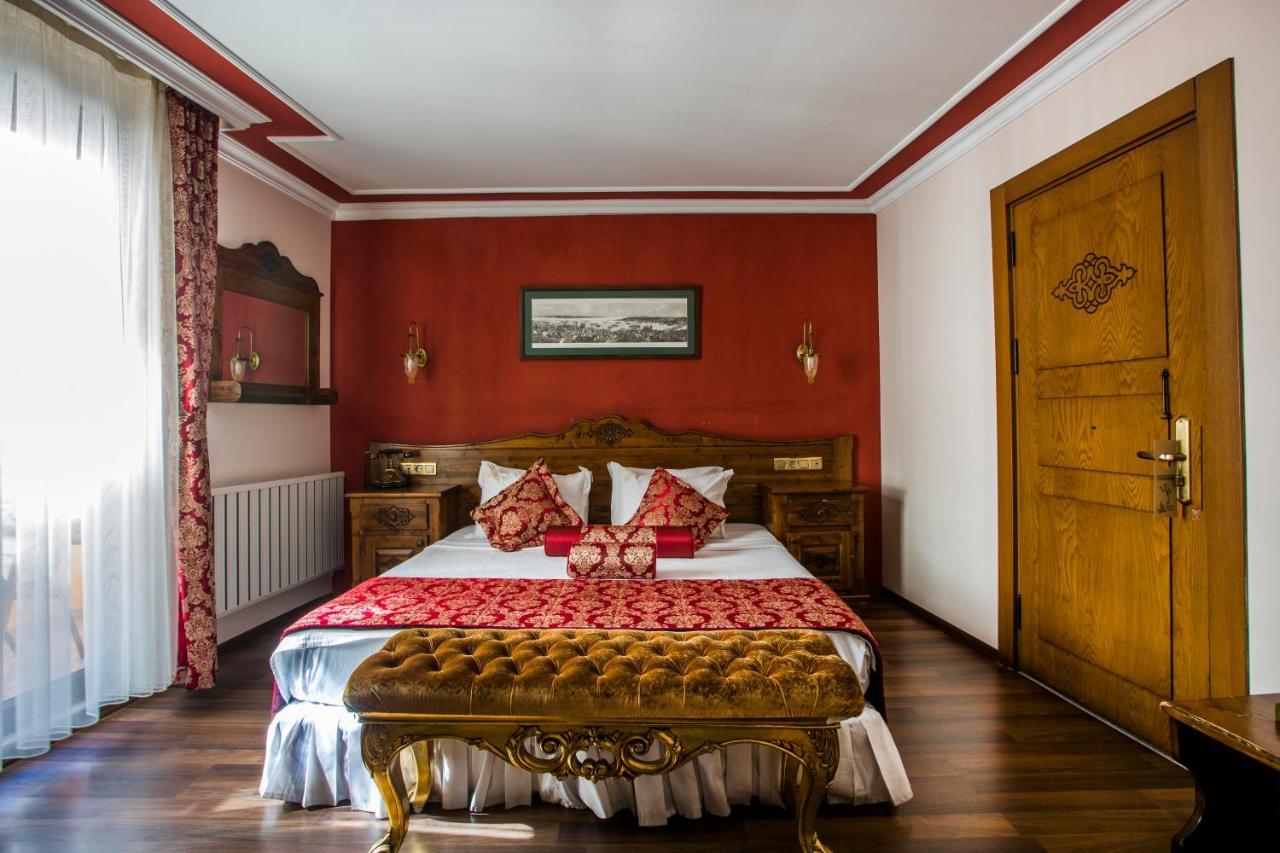 Otel Rose Garden 4*