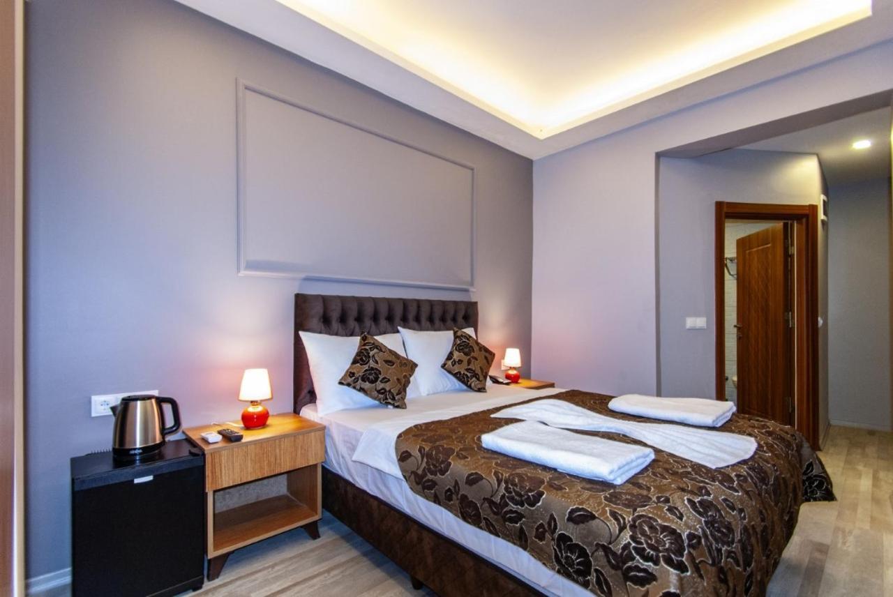 Naz Old Bazaar Hotel 3*