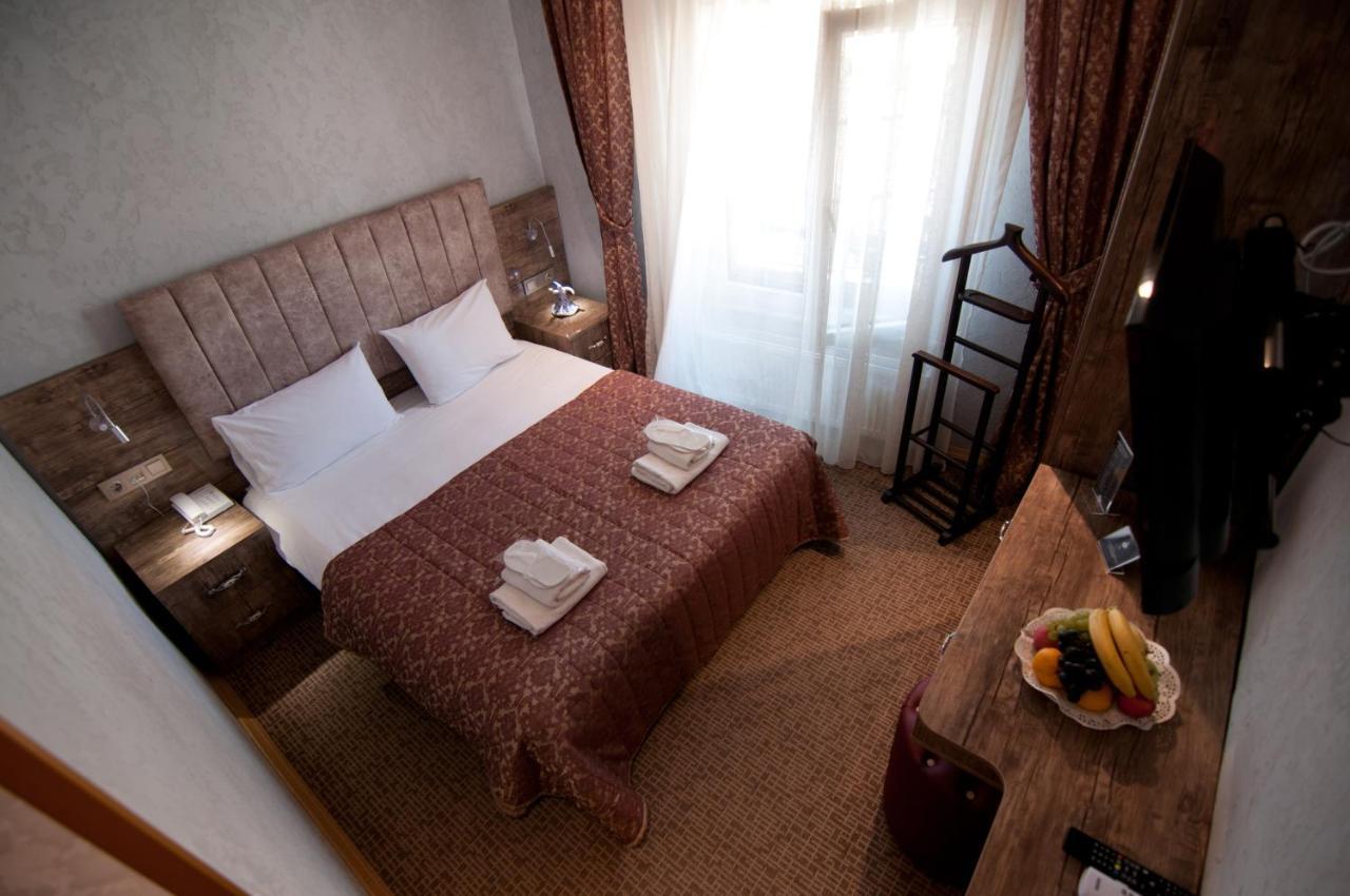 Hotel Grand Ambiance 2*