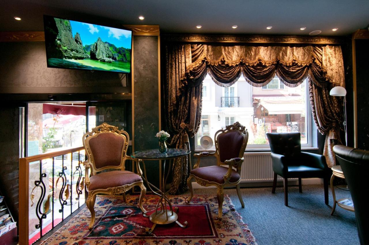 Grand Ambiance Hotel