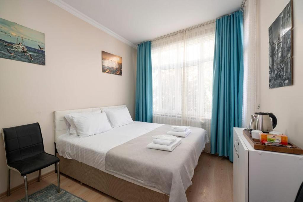 Besiktas Hotel *