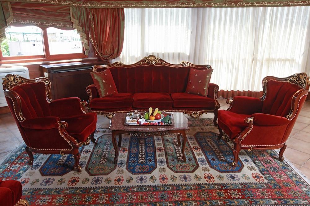 Hotel Dersaadet 4*