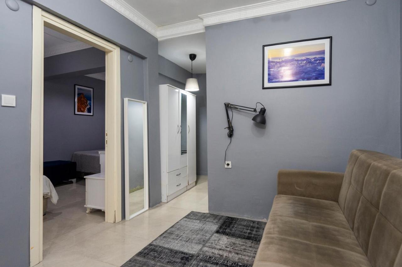 La Luna Suites *