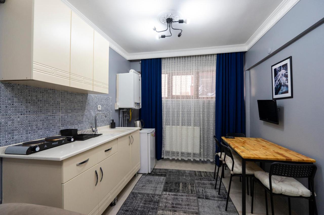 Aparthotel La Luna Suites