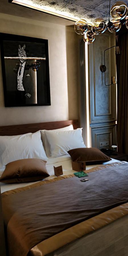 Tonight Port Hotel 4*