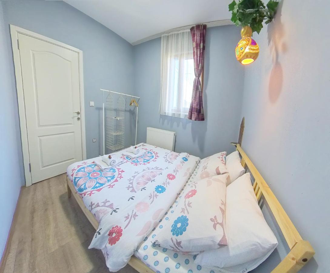 Aparthotel Elele Boutique Aparts 2*