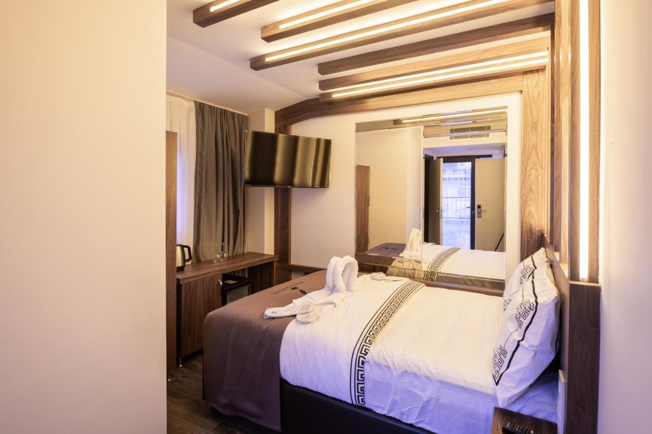 Dı Poesıa Otel