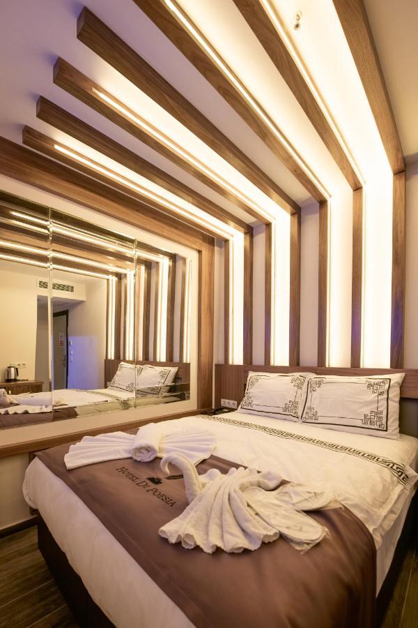 Dı Poesıa 2* İstanbul