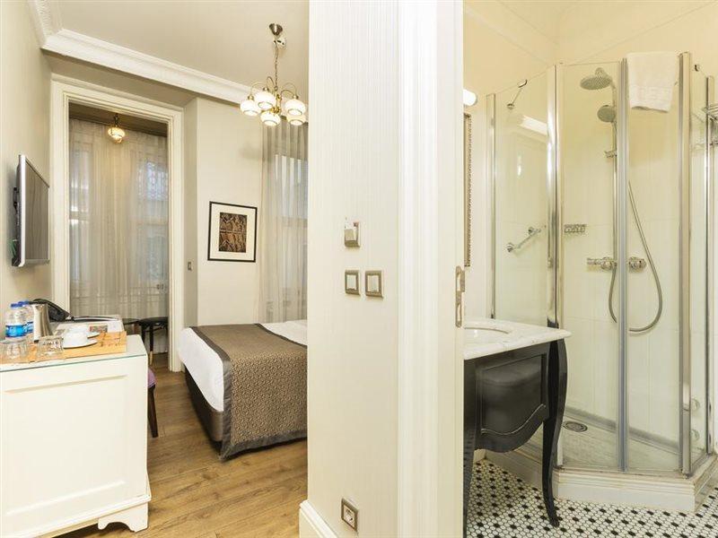 Meroddi Galata Mansion Otel