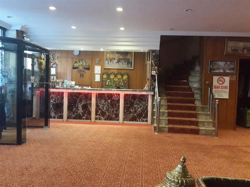 Hotel Bristol