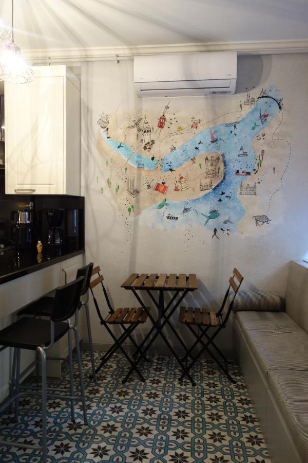 Tilas - In 19th Century Wooden Townhouse,kadikoy Hotel