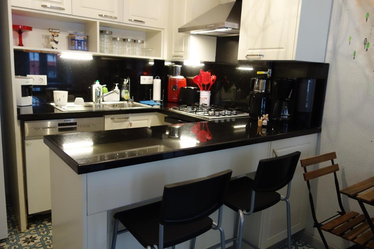 Hotel Tilas - In 19th Century Wooden Townhouse,kadikoy Istanbul
