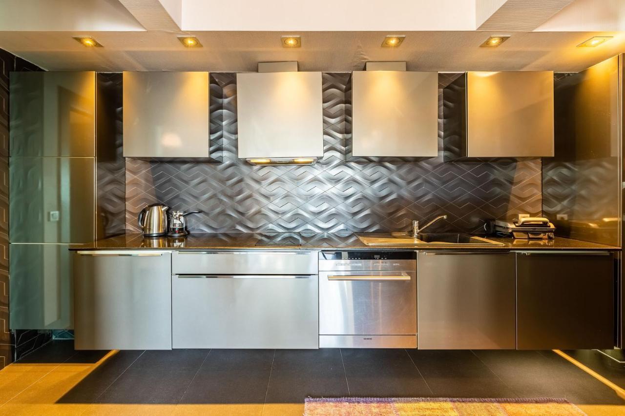 Stylish Apartment With Panaromic View In Besiktas