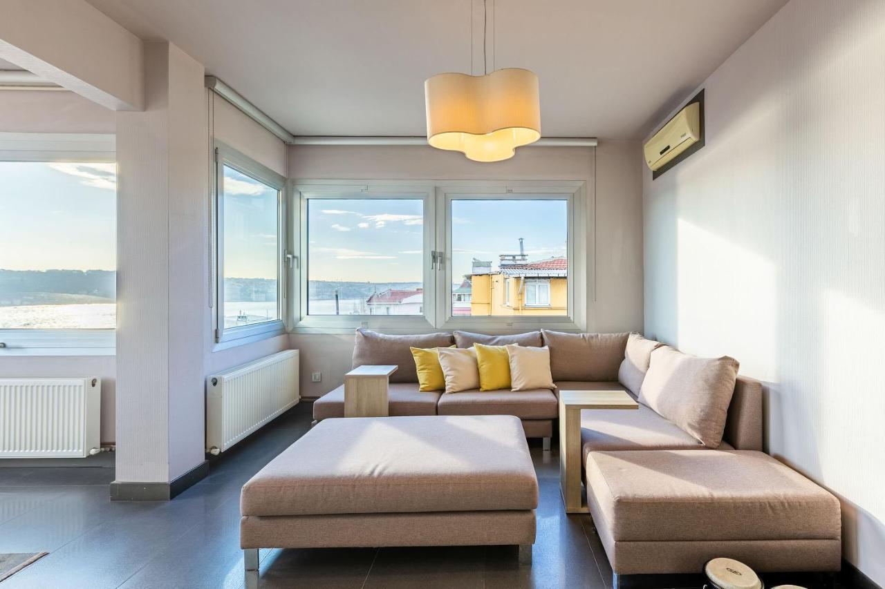 Stylish Apartment With Panaromic View In Besiktas *